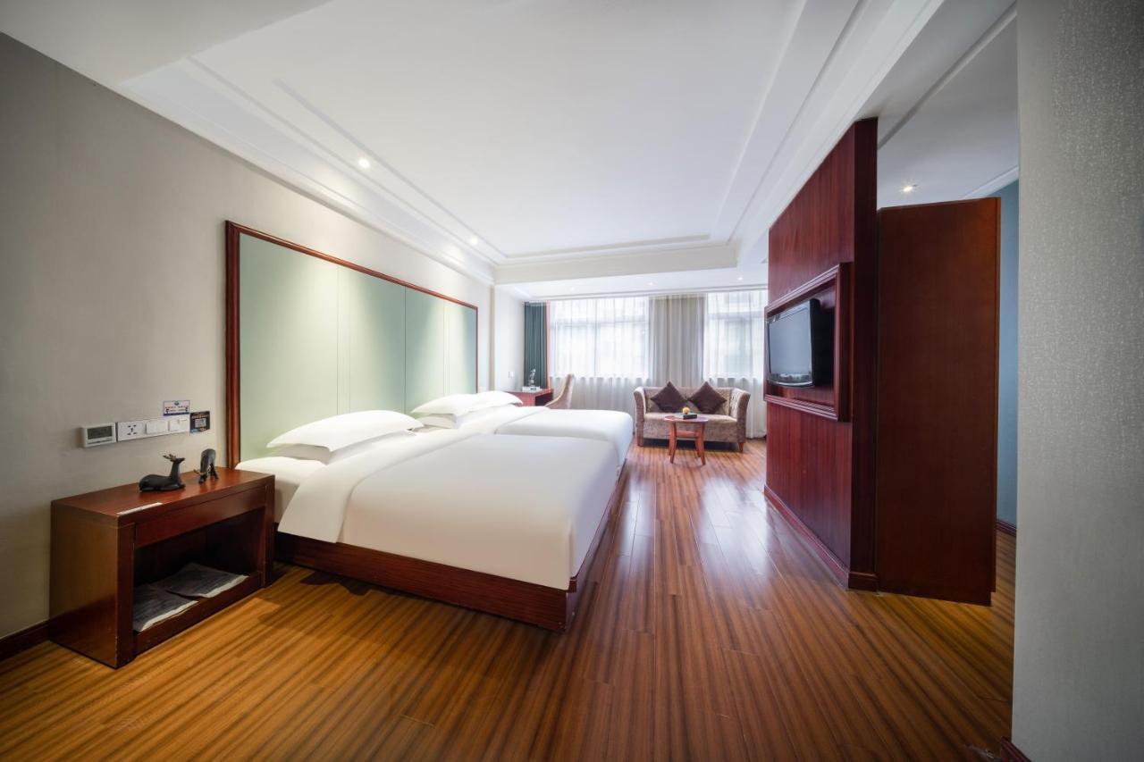 Lingshang Hotel อี้วู ภายนอก รูปภาพ